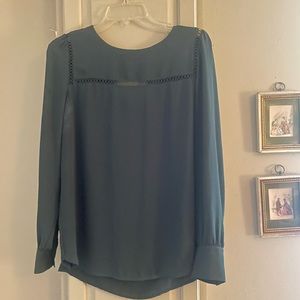 Deep green Loft dress shirt. Size Medium.